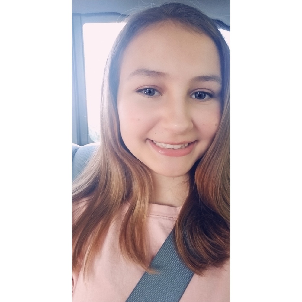 Meet your Posher, Alexis